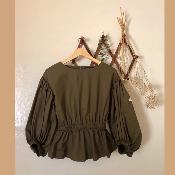 Banana Republic Tops - ❀Banana Republic Green Puff Sleeve Blouse XS
